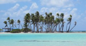 rangiroa catamarano polinesia francese