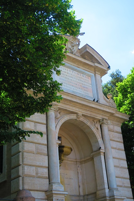 Piazza Trilussa