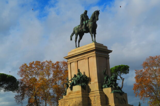 Piazzale Giuseppe Garibaldi