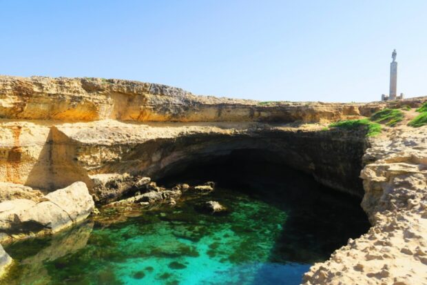 grotta della poesia salento