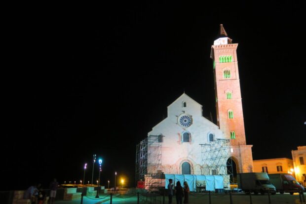 cattedrali romaniche in puglia