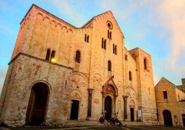 cattedrali romaniche in puglia