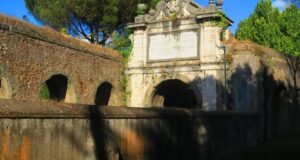 Arco di Paolo V Roma