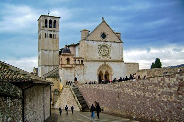 assisi cosa vedere