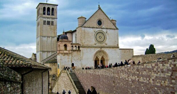 assisi cosa vedere