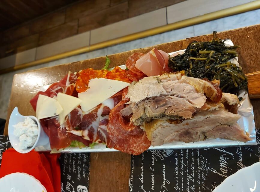 Da Chicco: cucina tradizionale romana nel Centro Commerciale Euroma 2 -  MondoVagando