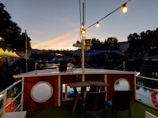 Tour del Tevere in Battello Roma