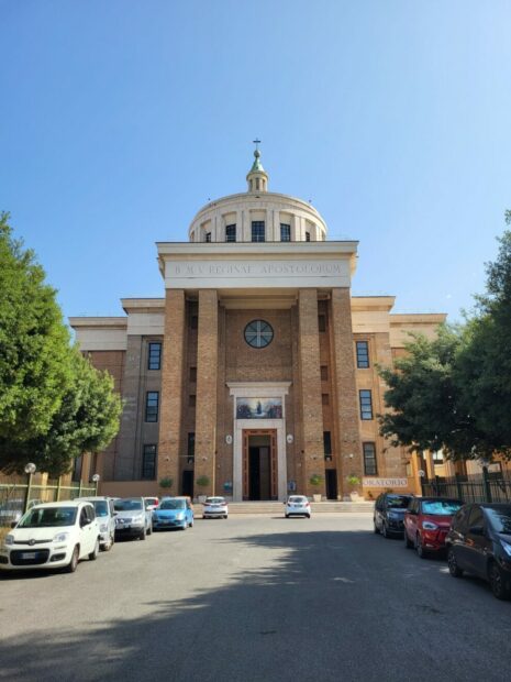 Chiesa di Santa Maria Regina degli Apostoli alla Montagnola Roma