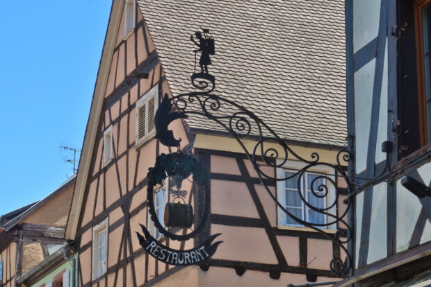 Cosa vedere a Riquewihr Alsazia La Bella e La Bestia